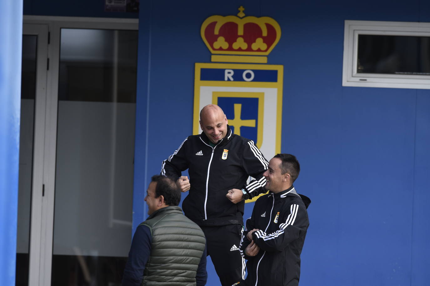 Los jugadores del Real Oviedo han preparado esta mañana el encuentro del sábado. 