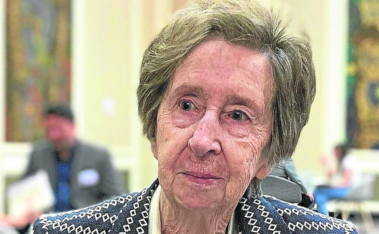 Margarita Salas tendrá un monumento en Valdés 