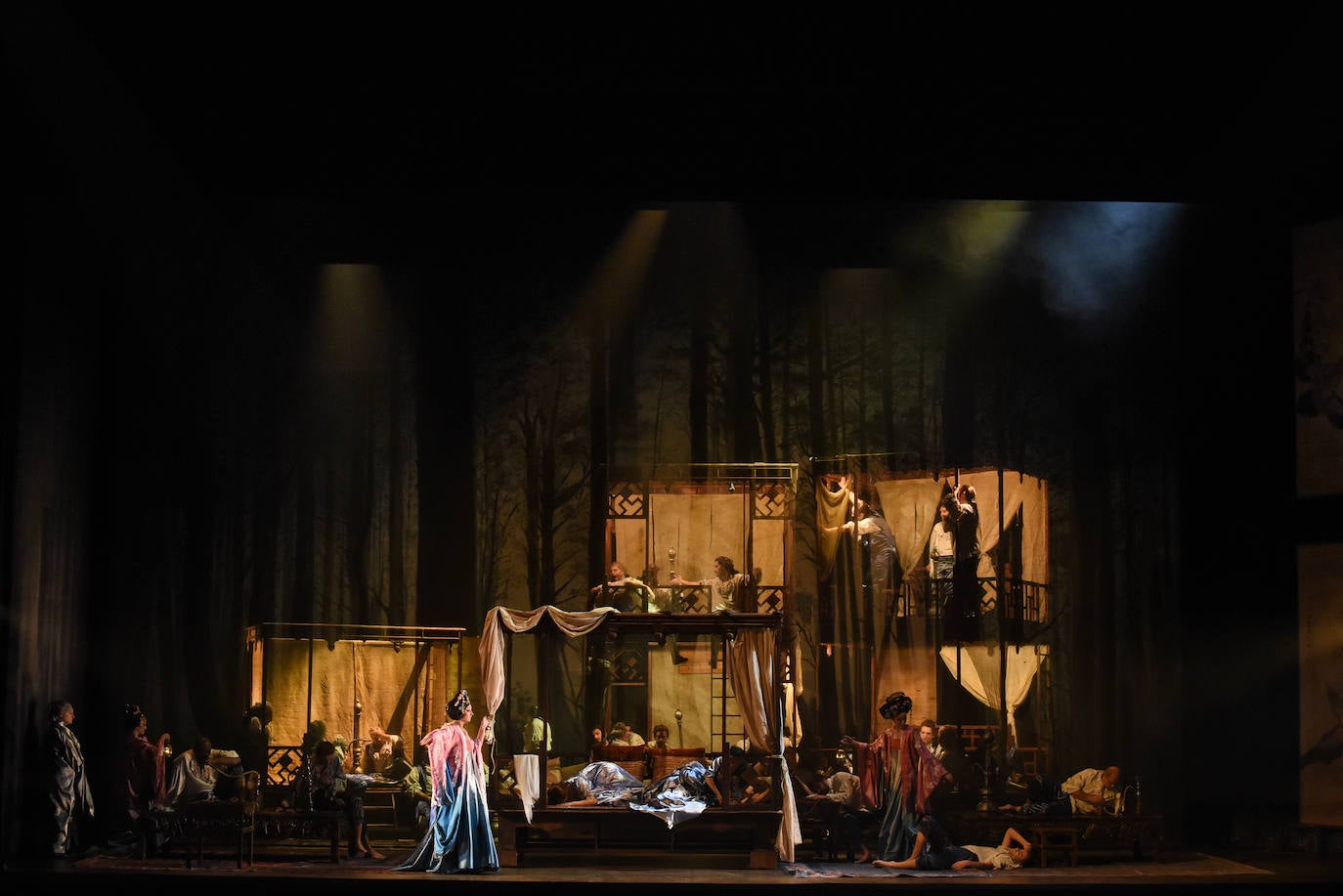 Fotos: &#039;Un baile de máscaras&#039; de Verdi en el Campoamor