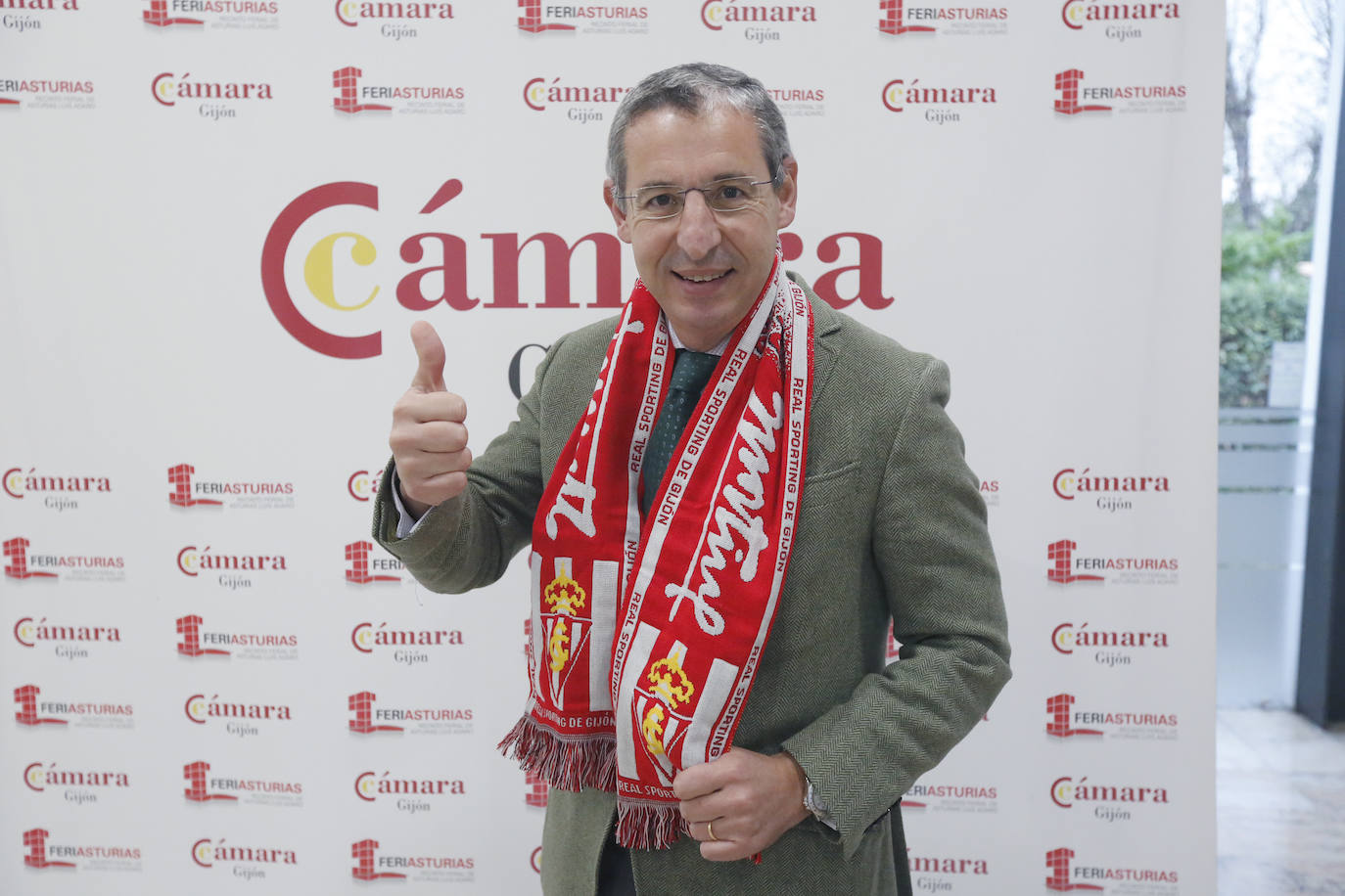 Pedro López Ferrer, Cámara de Comercio de Gijón: «Deportividad, concentración y esfuerzo, sois el referente de muchos niños»