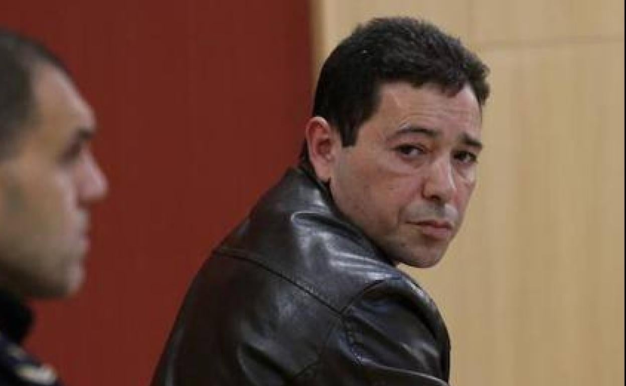 La Audiencia Provincial condena a doce años y siete meses de cárcel al acusado del homicidio por omisión de socorro de su novia en Roces