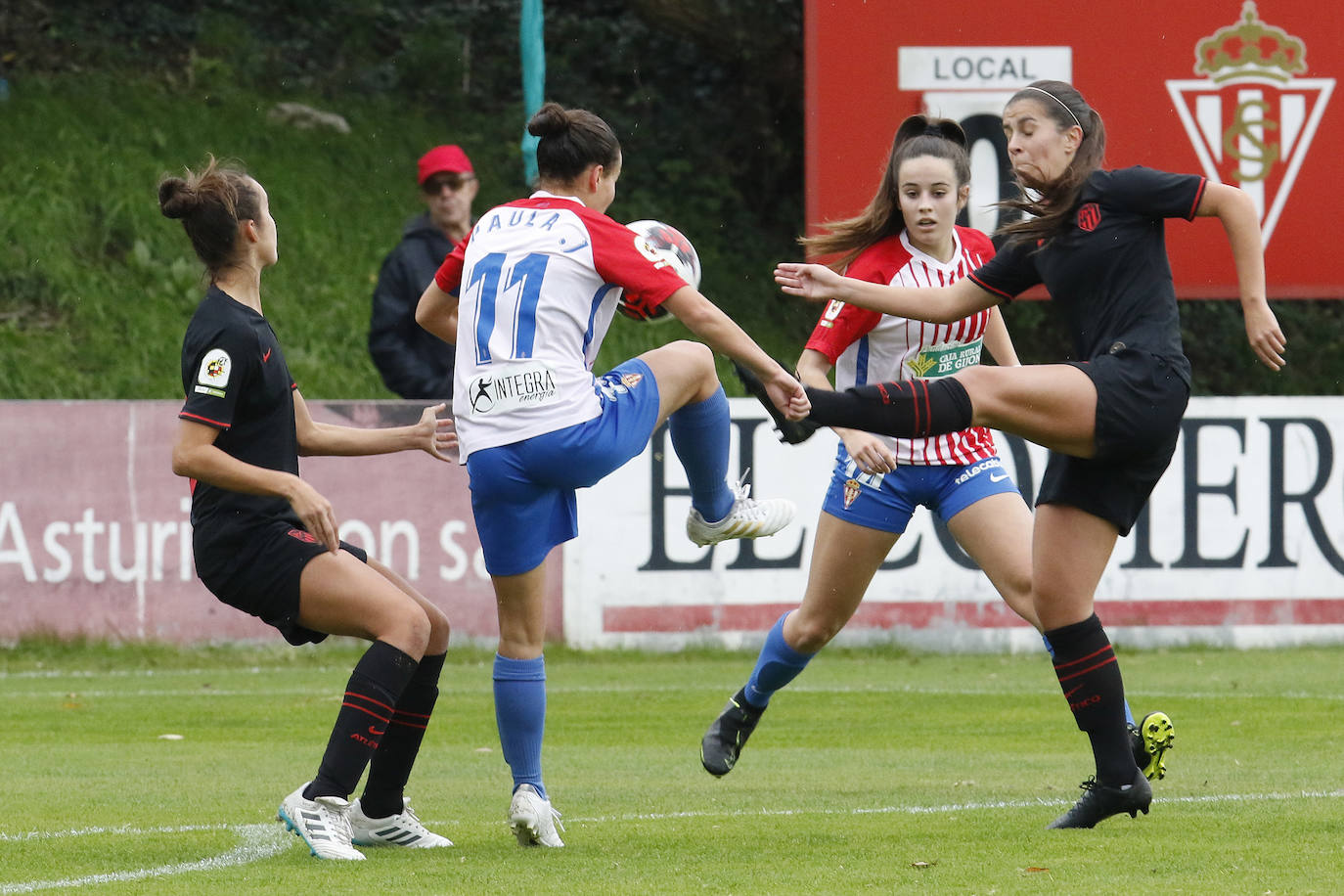 Fotos: Las imágenes del Sporting Femenino - Atlético de Madrid B