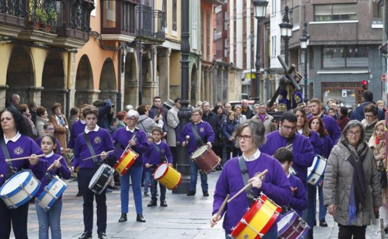 Consejo Escolar y sindicatos reclaman suprimir las vacaciones de Semana Santa