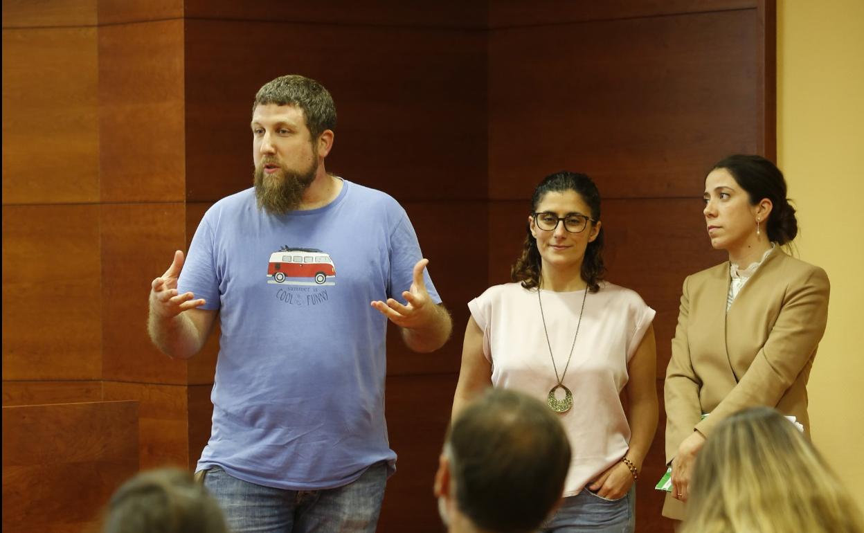 Pablo González, Marta Martínez y Ana Gancedo. 