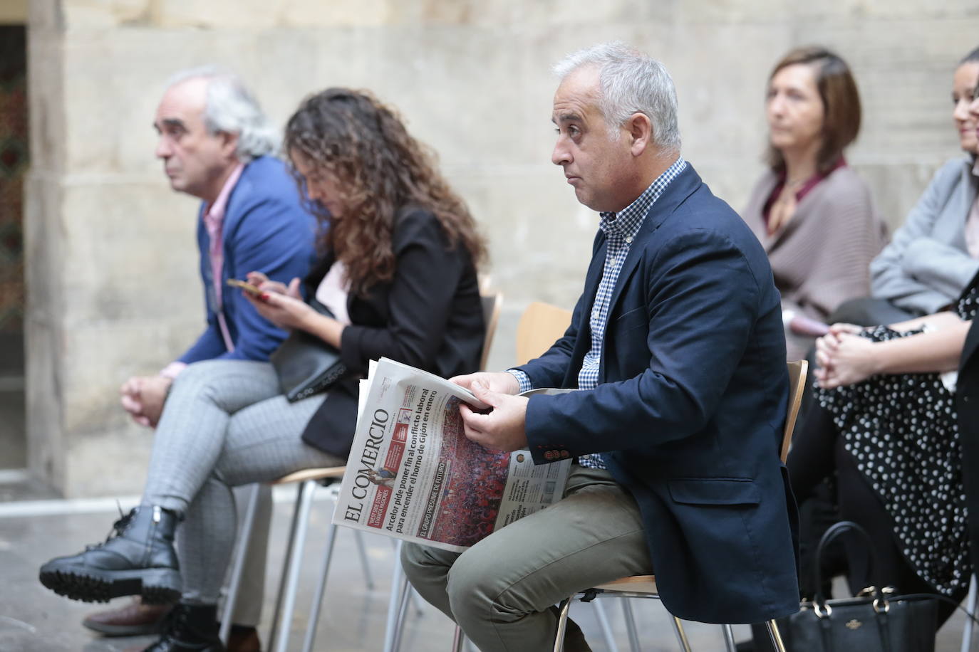 La directora general de Igualdad del Principado, Nuria Varela, ha sido la encargada de abrir la jornada Futuro en Femenino organizada en Gijón por EL COMERCIO.