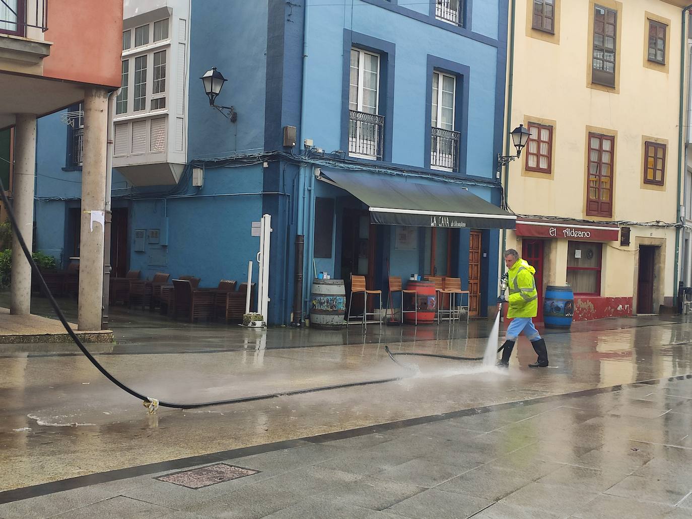 Fotos: Las intensas lluvias causan inundaciones en Gijón y Luanco