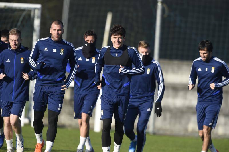 Entrenamiento del Real Oviedo este miércoles.