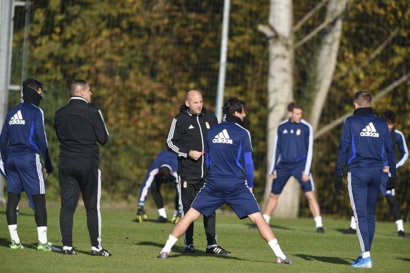 Entrenamiento del Real Oviedo este miércoles.