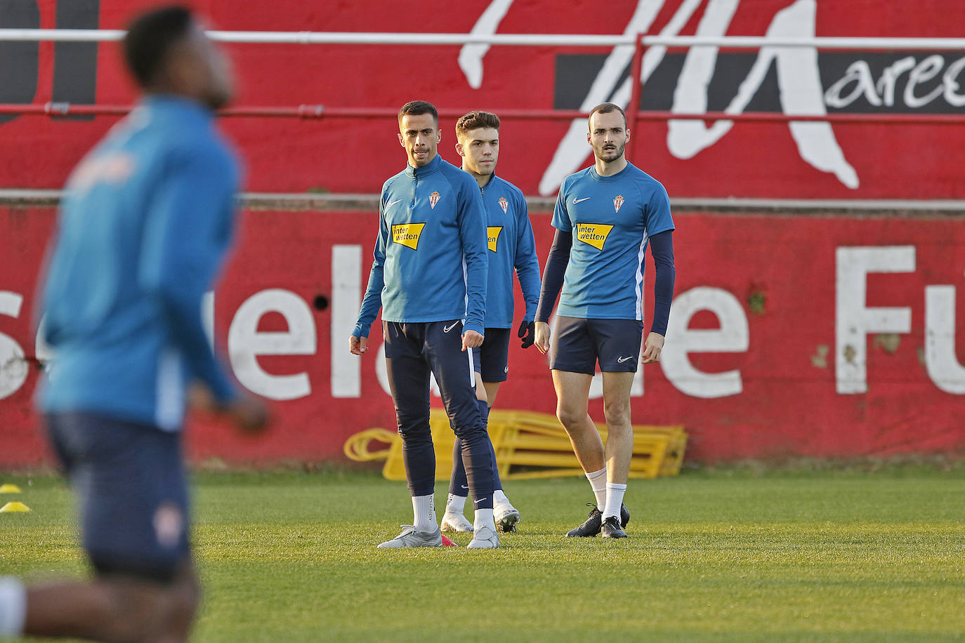 Fotos: Entrenamiento del Sporting (4-12-19)