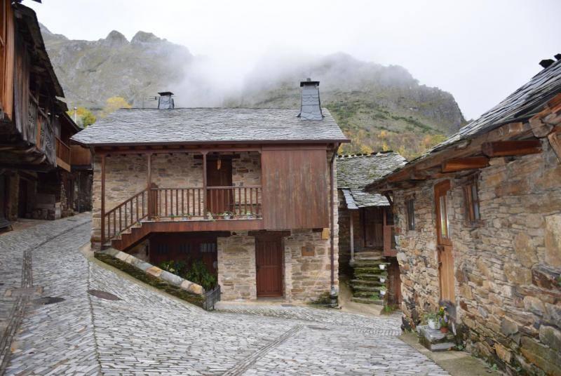 Peñalba de Santiago (León)