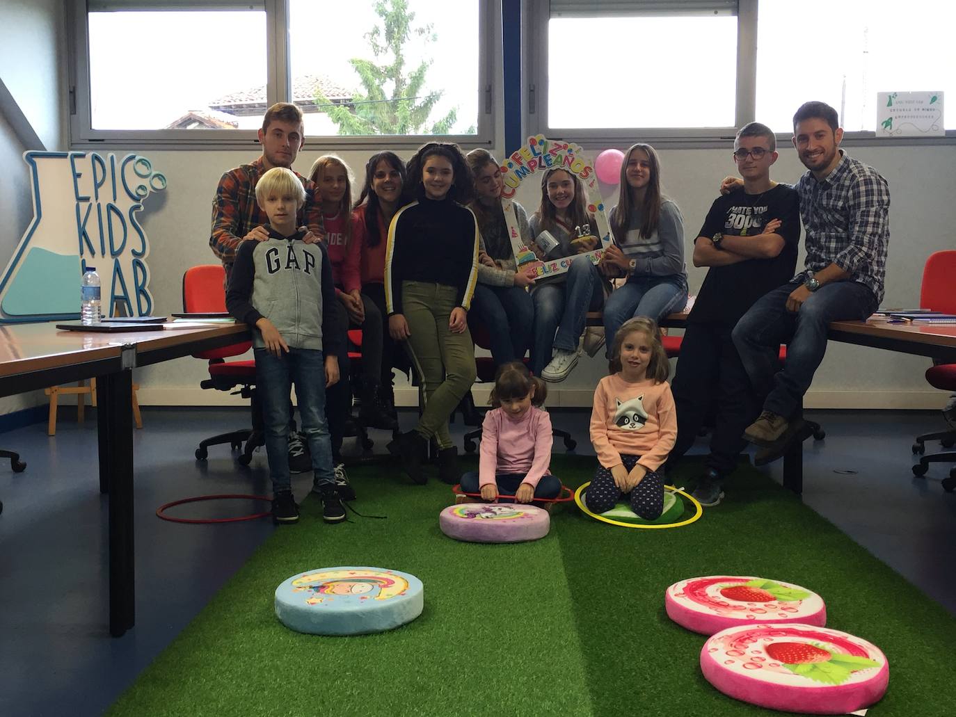 El ingeniero Pedro Carrillo pone en marcha en Gijón una escuela que busca «un cambio cultural» en la educación desde etapas tempranas.