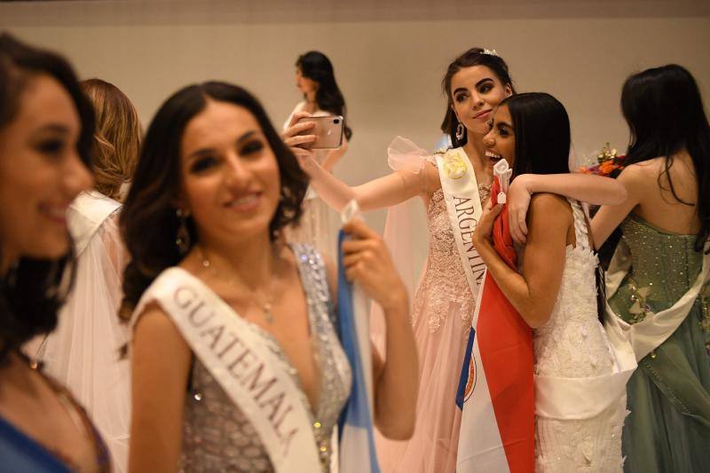 La candidata de Jamaica, Toni-Ann Singh, fue coronada hoy, sábado, como la nueva Miss Mundo 2019, en una ceremonia celebrada en la ciudad de Londres.