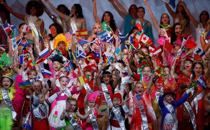 La candidata de Jamaica, Toni-Ann Singh, fue coronada hoy, sábado, como la nueva Miss Mundo 2019, en una ceremonia celebrada en la ciudad de Londres.