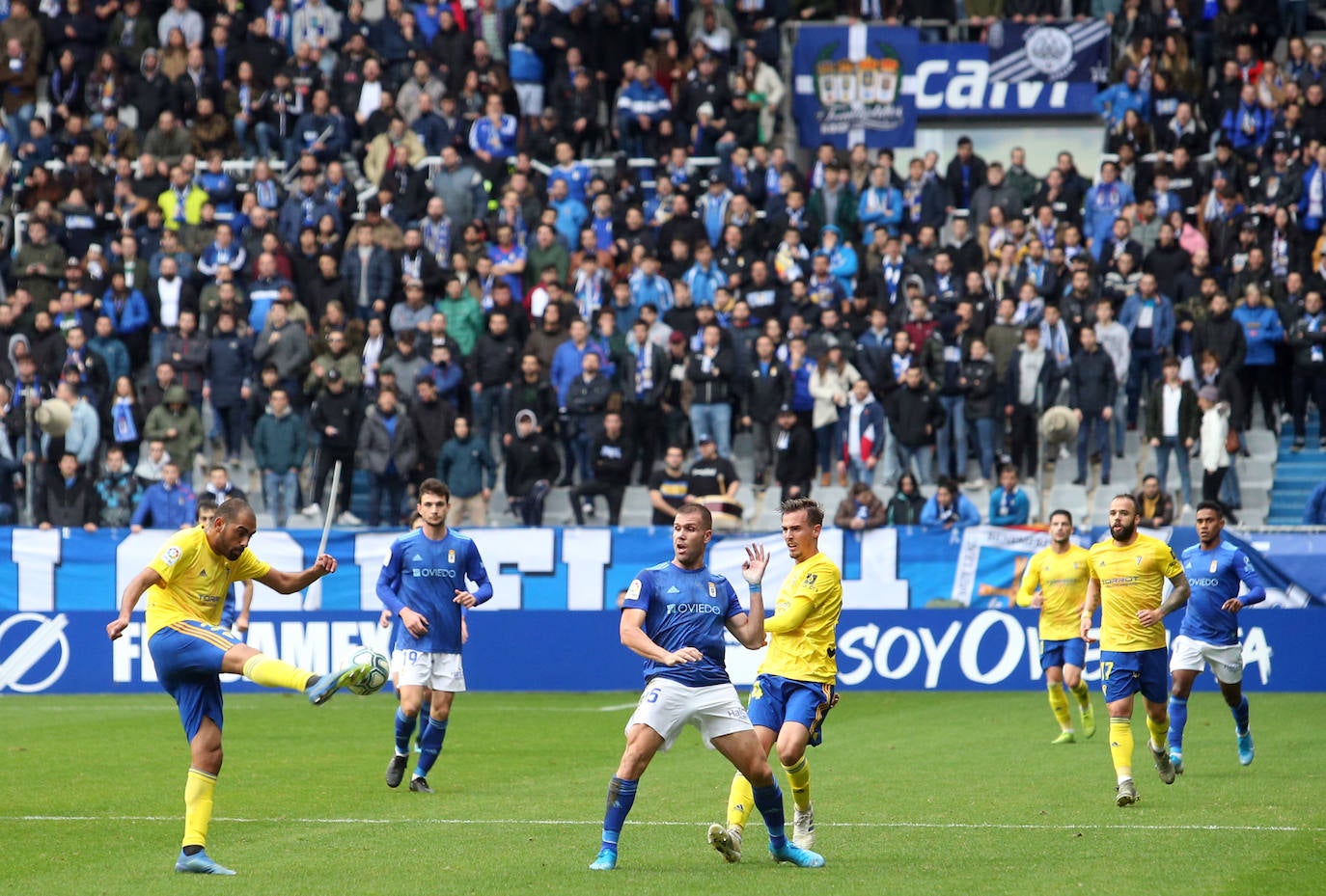 Real Oviedo 0-2 Cádiz, en imágenes