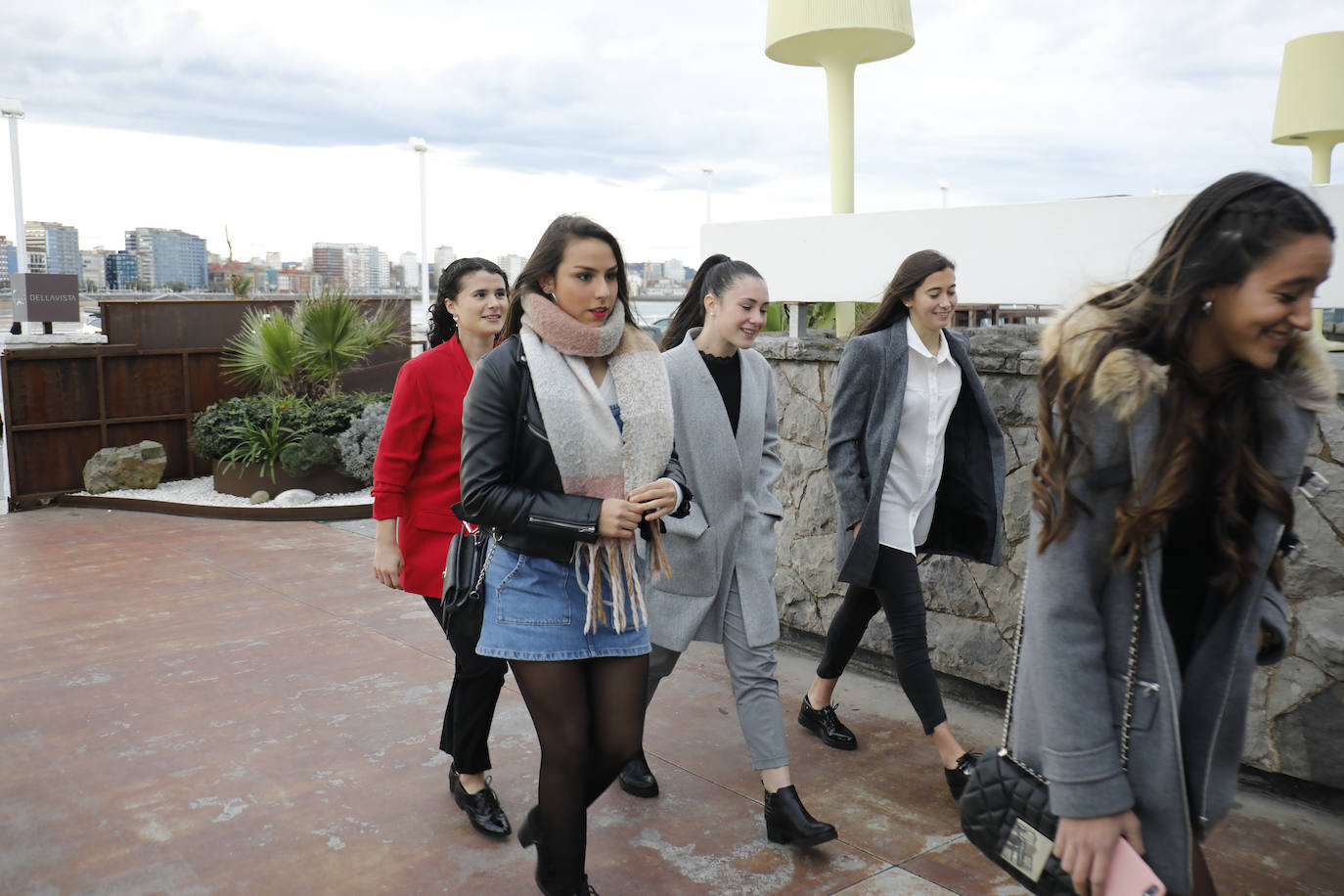 Los jugadores y las jugadoras del Sporting han compartido con la directiva la tradicional comida de Navidad en un hotel de Gijón.