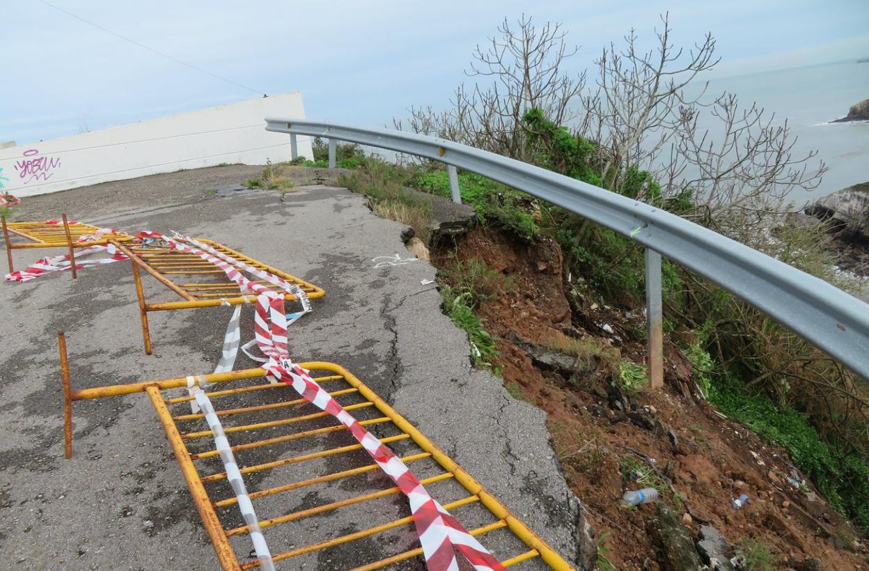 Estado en el que se encuentra el mirador de La Formiga. 