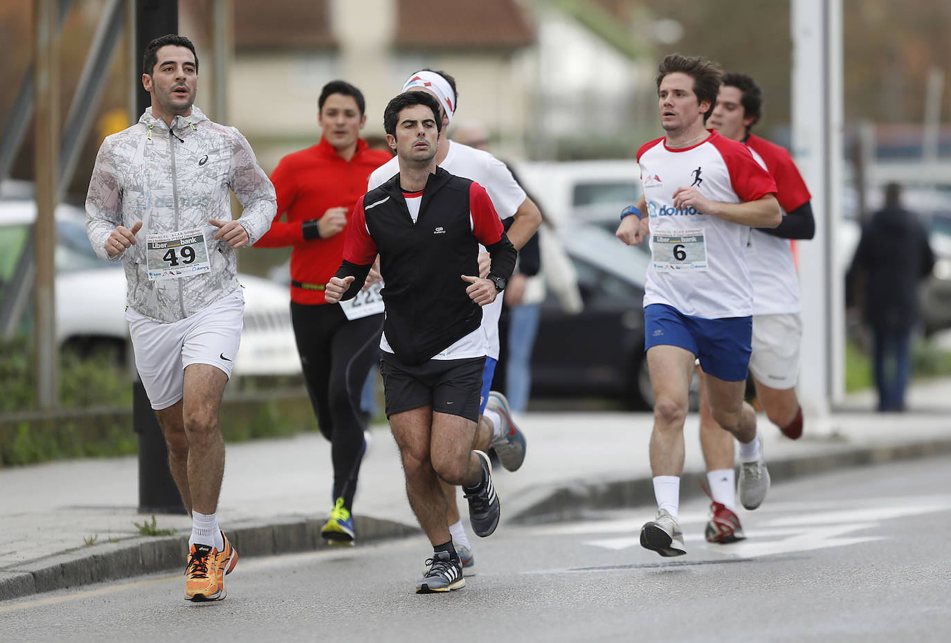 Se celebra la séptima edición de esta prueba cuyos beneficios irán destinados a la Residencia Parroquial de Ancianos de Cimadevilla.