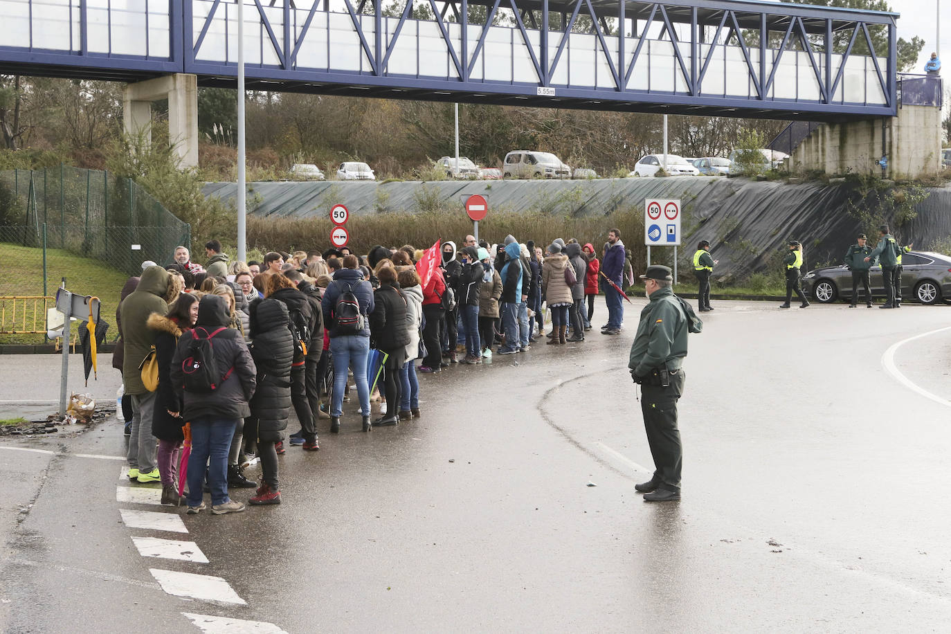 Más de 12.000 trabajadores de supermercados asturianos están llamados a secundar ocho días de huelga.