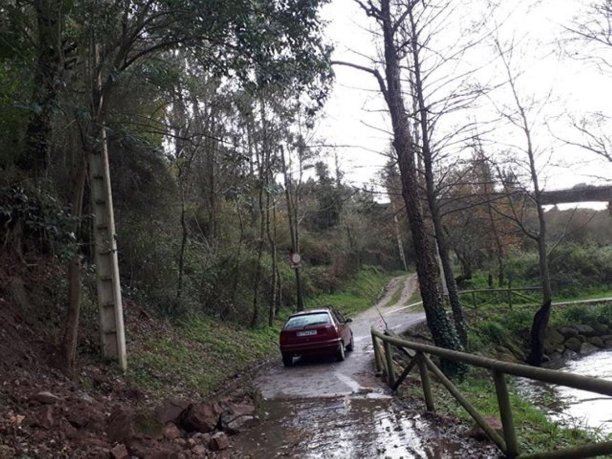 El argayo representa un riesgo para los vecinos de la zona. 