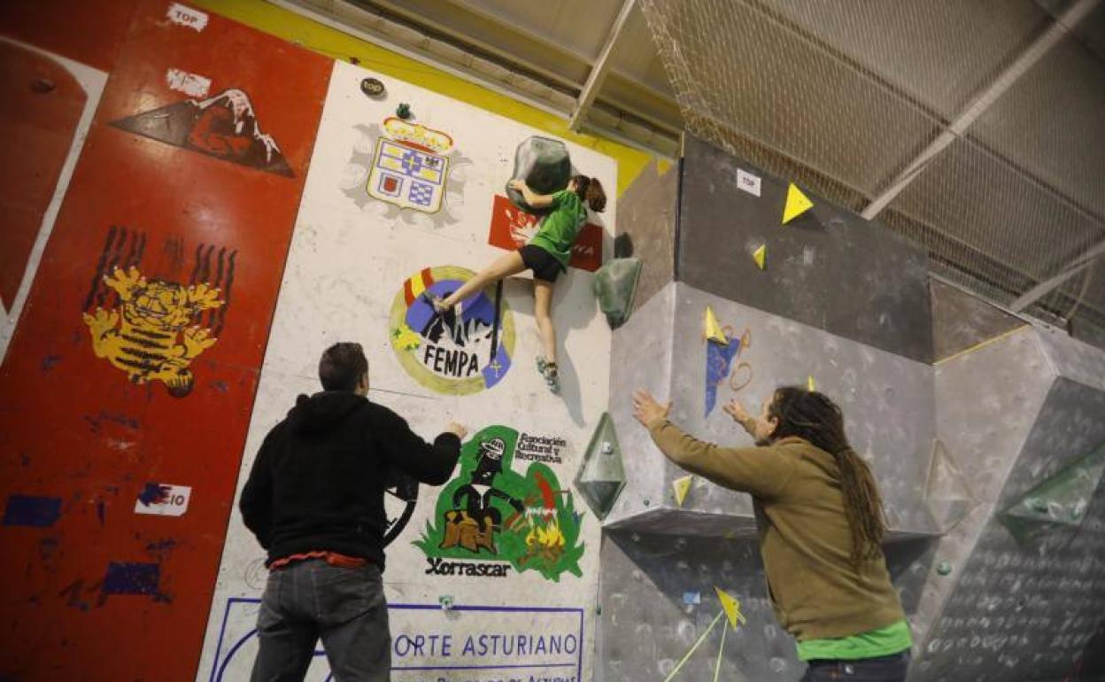 Una reñida final cierra la Copa de Asturias de Escalada 2019