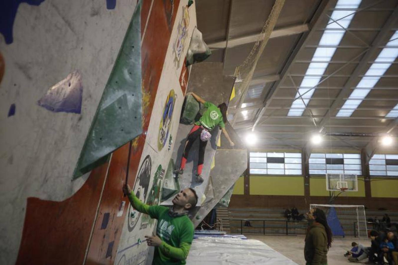 Fotos: ¿Estuviste en la final de la Copa de Asturias de escalada? ¡Búscate!