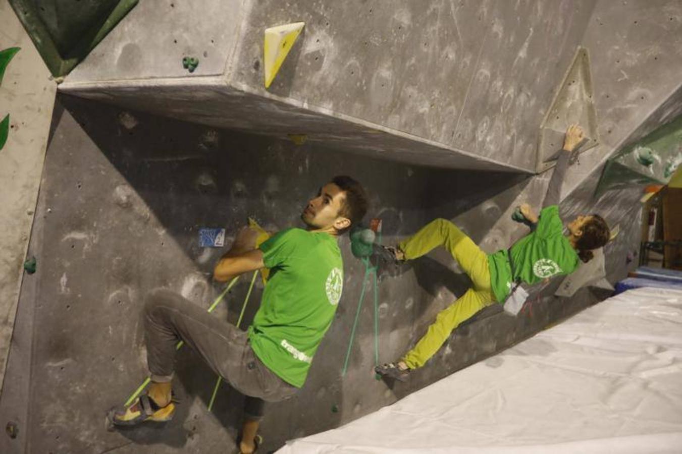 Fotos: ¿Estuviste en la final de la Copa de Asturias de escalada? ¡Búscate!