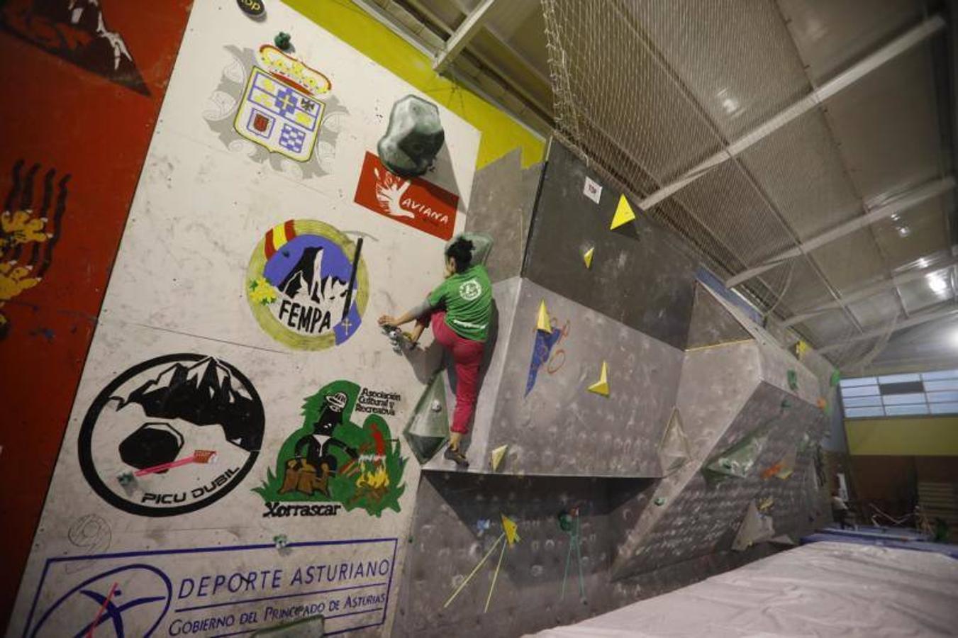 Fotos: ¿Estuviste en la final de la Copa de Asturias de escalada? ¡Búscate!