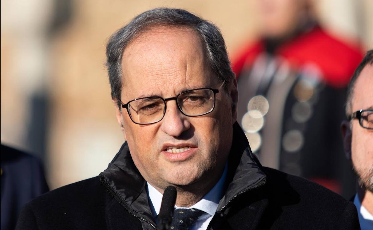 Quim Torra durante un discurso en el cementerio barcelonés de Montjuïc.