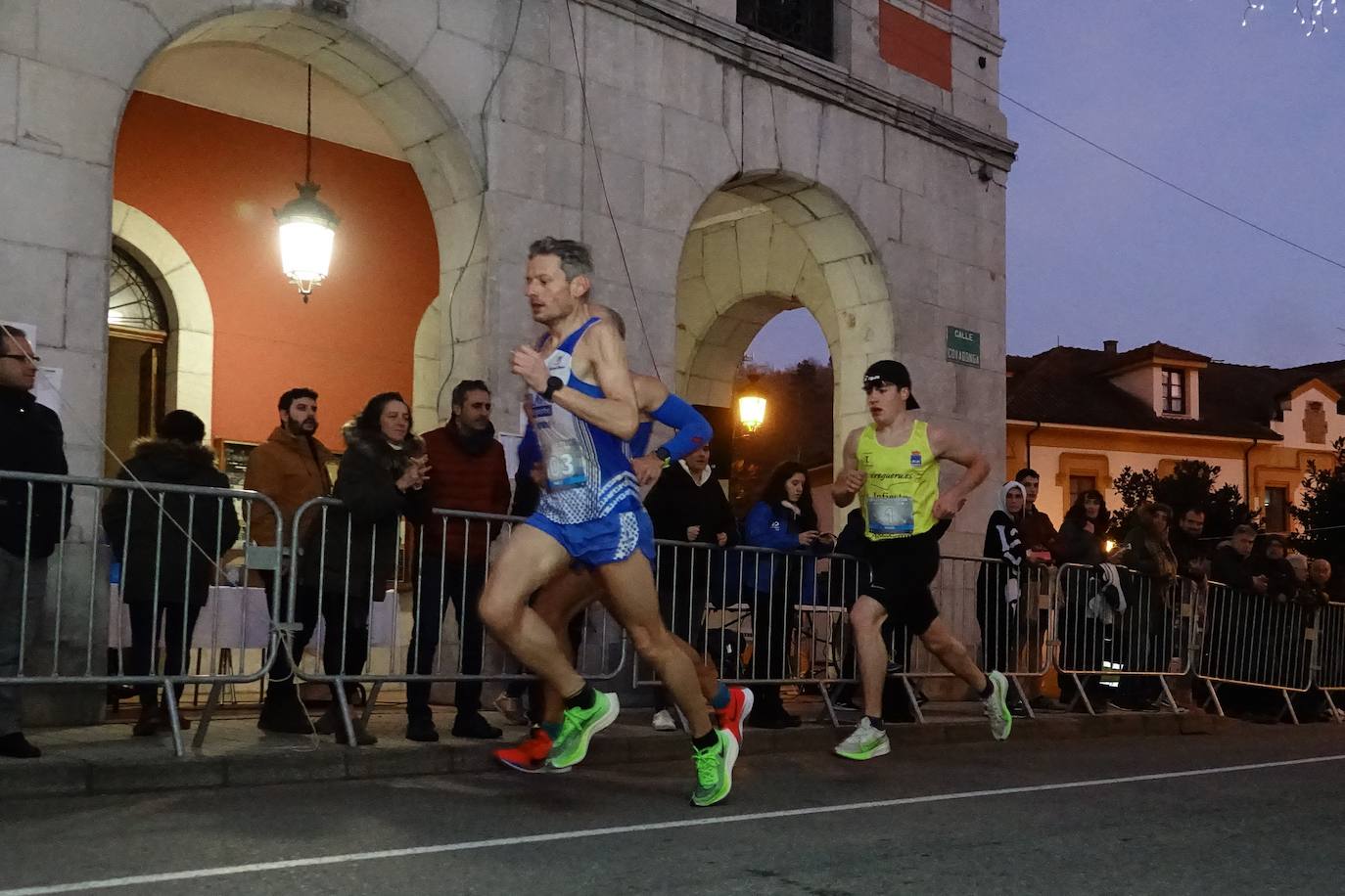 Tras él cruzaron la meta Pablo Alonso Villa y José Miguel Redondo Corrales. En categoría femenina, los tres primeros puestos fueron para Beatriz Valiente Vena, Patricia Álvarez Pérez y Laura Menéndez Rodríguez- Noriega.