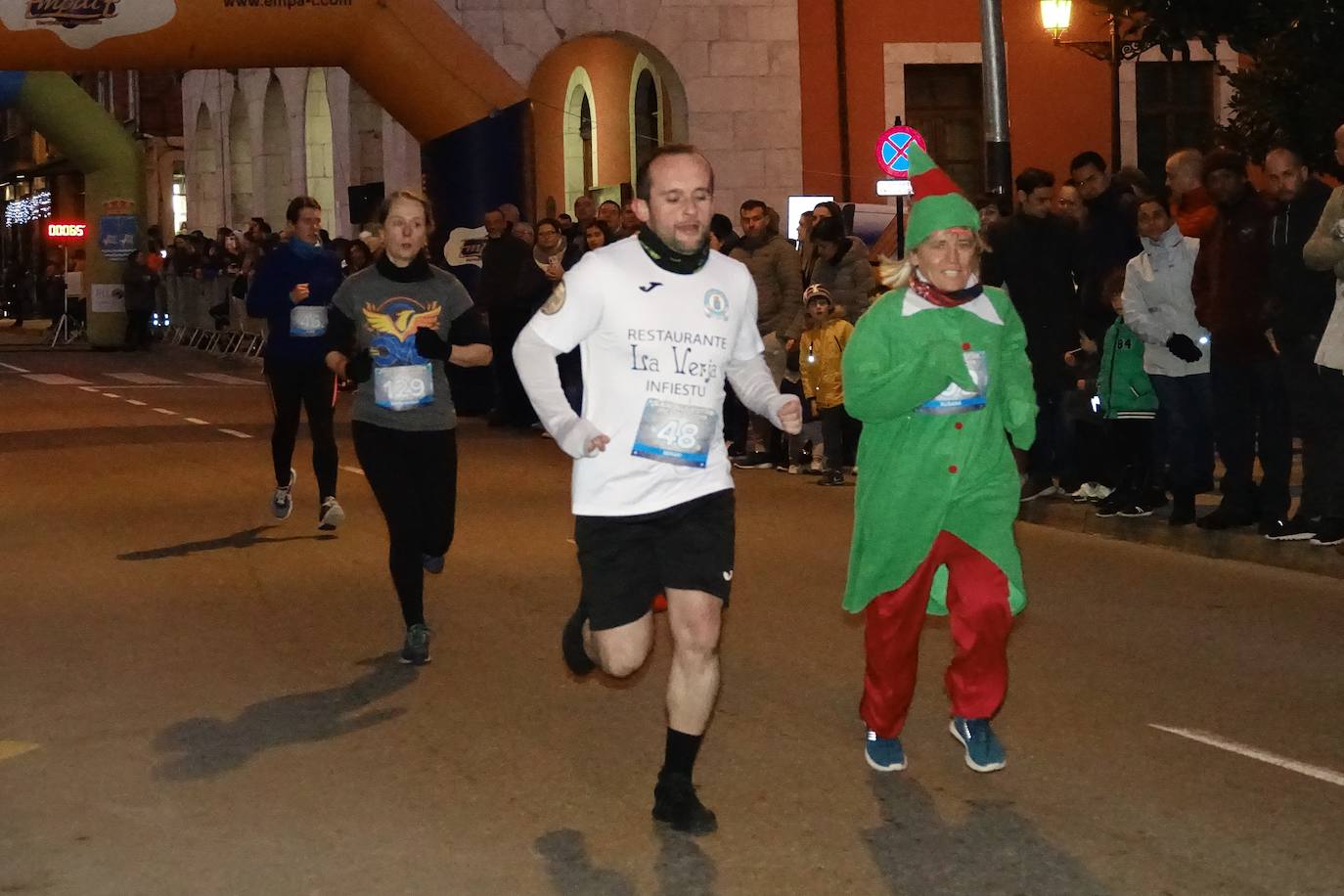 Tras él cruzaron la meta Pablo Alonso Villa y José Miguel Redondo Corrales. En categoría femenina, los tres primeros puestos fueron para Beatriz Valiente Vena, Patricia Álvarez Pérez y Laura Menéndez Rodríguez- Noriega.