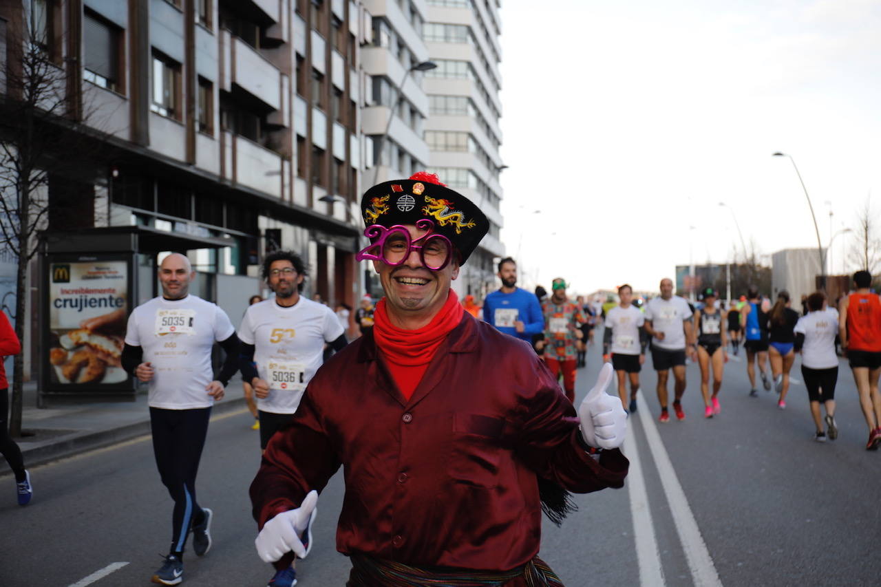 Fotos: Diversión en la San Silvestre de Gijón