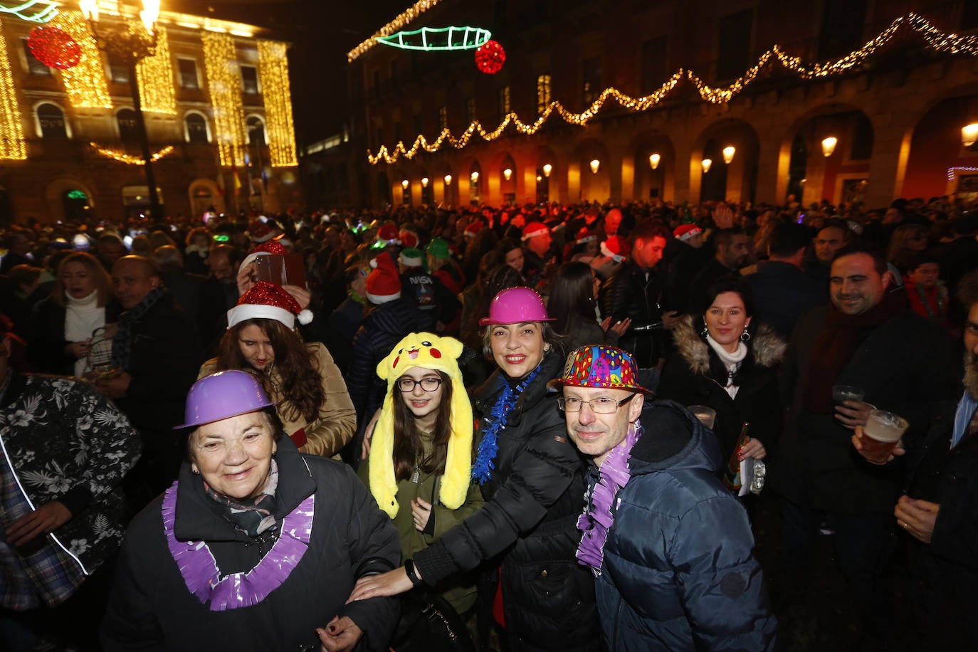 La salud y el ascenso del Sporting los deseos más repetidos 