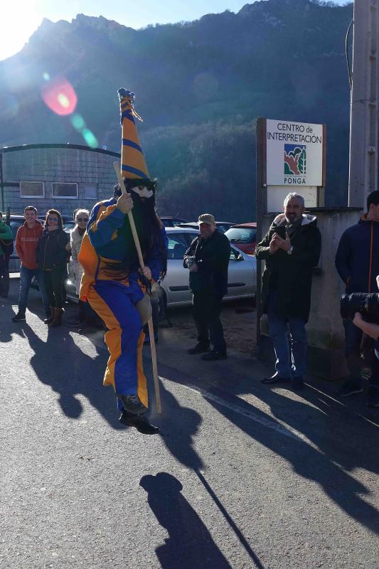 Fotos: El Guirria celebra el nuevo año en Ponga