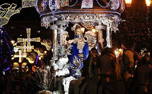 Cabalgata de Reyes en Oviedo.