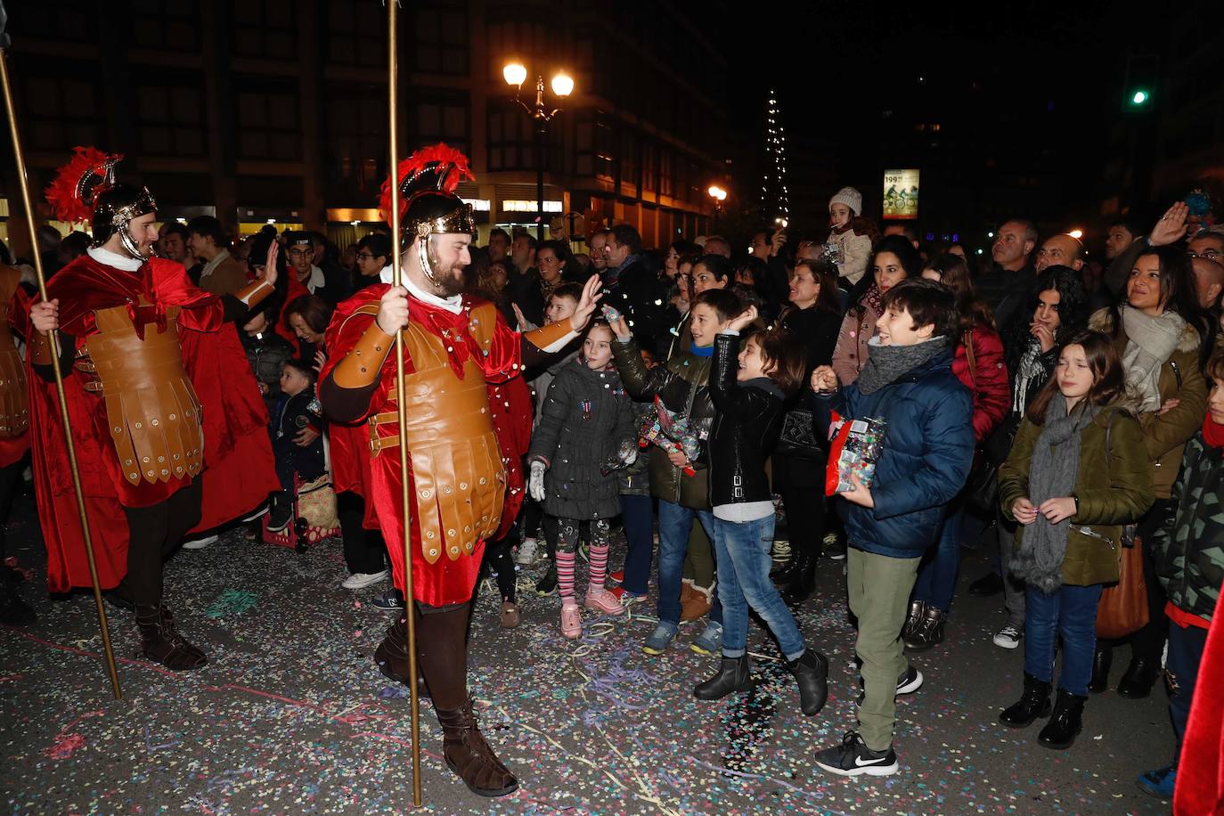 Fotos: ¿Estuviste en la cabalgata de Reyes de Gijón? ¡Búscate! (2)