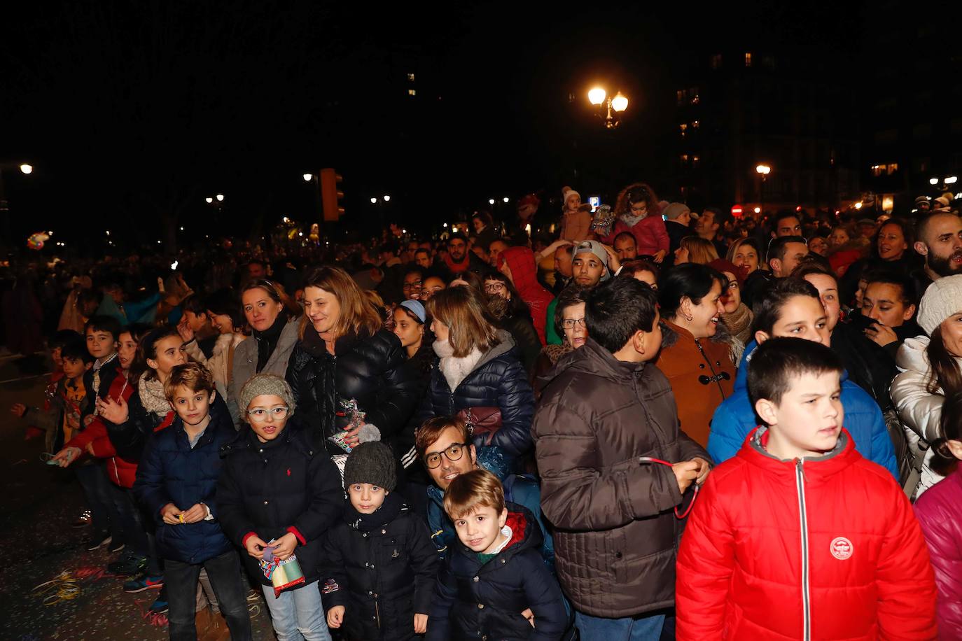 Fotos: ¿Estuviste en la cabalgata de Reyes de Gijón? ¡Búscate! (2)