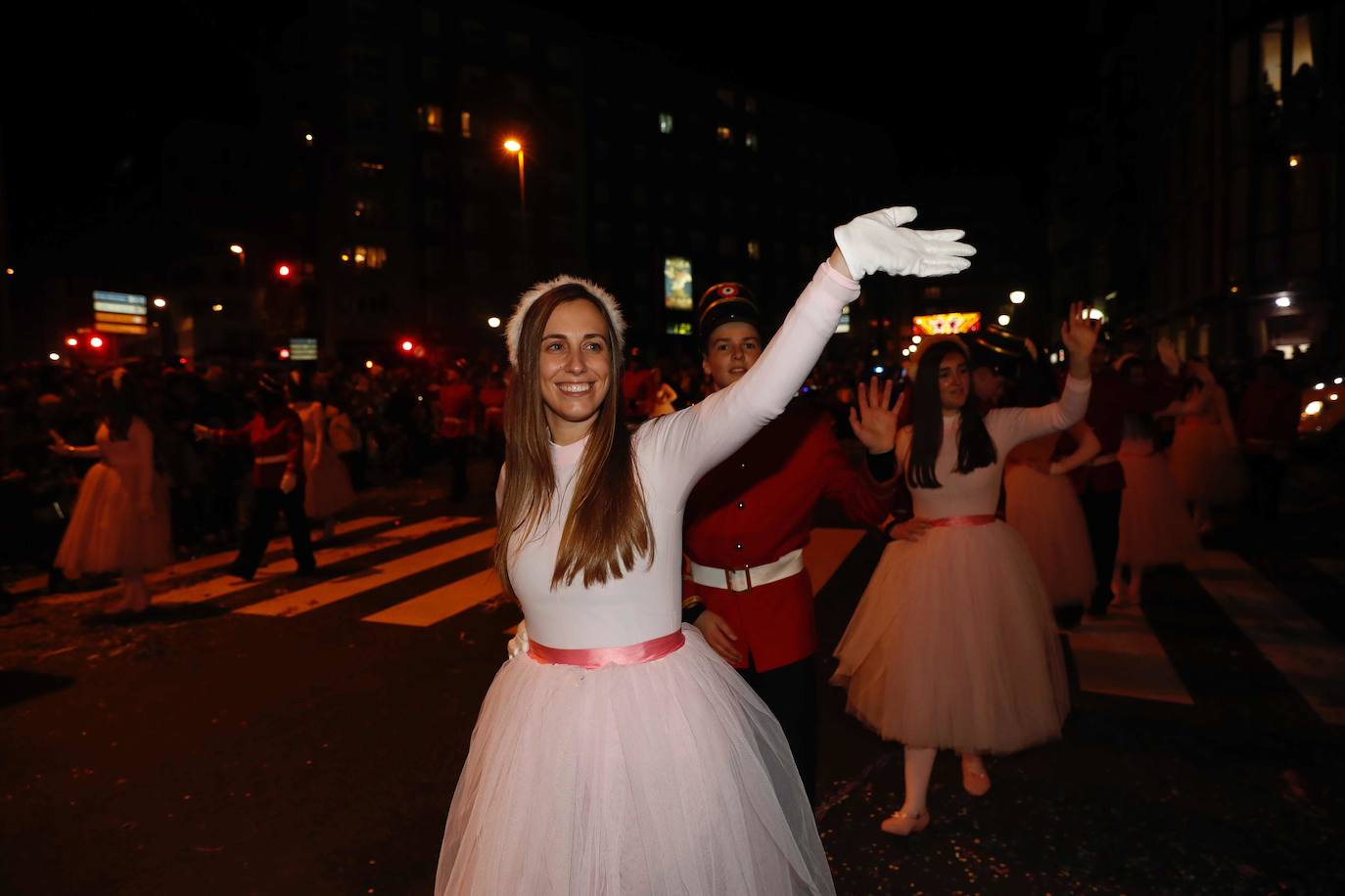 Fotos: ¿Estuviste en la cabalgata de Reyes de Gijón? ¡Búscate! (2)