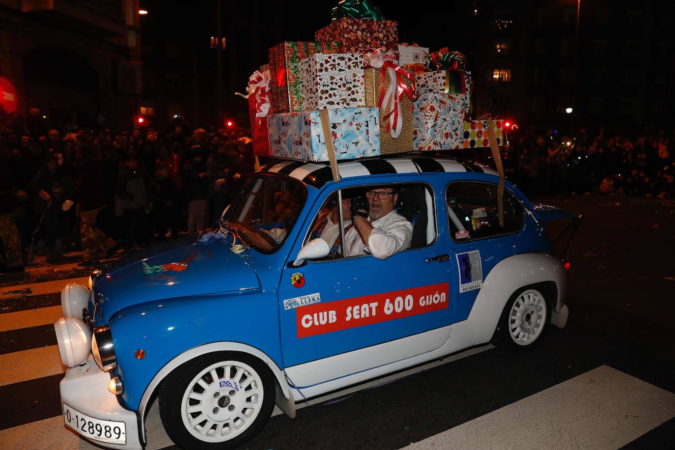 Fotos: ¿Estuviste en la cabalgata de Reyes de Gijón? ¡Búscate! (2)