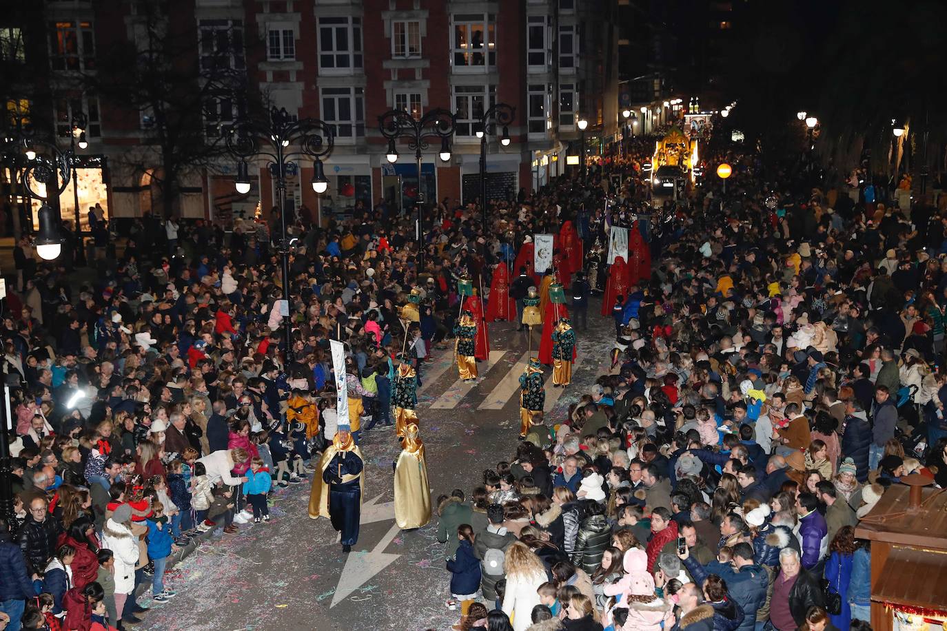 Fotos: ¿Estuviste en la cabalgata de Reyes de Gijón? ¡Búscate! (2)