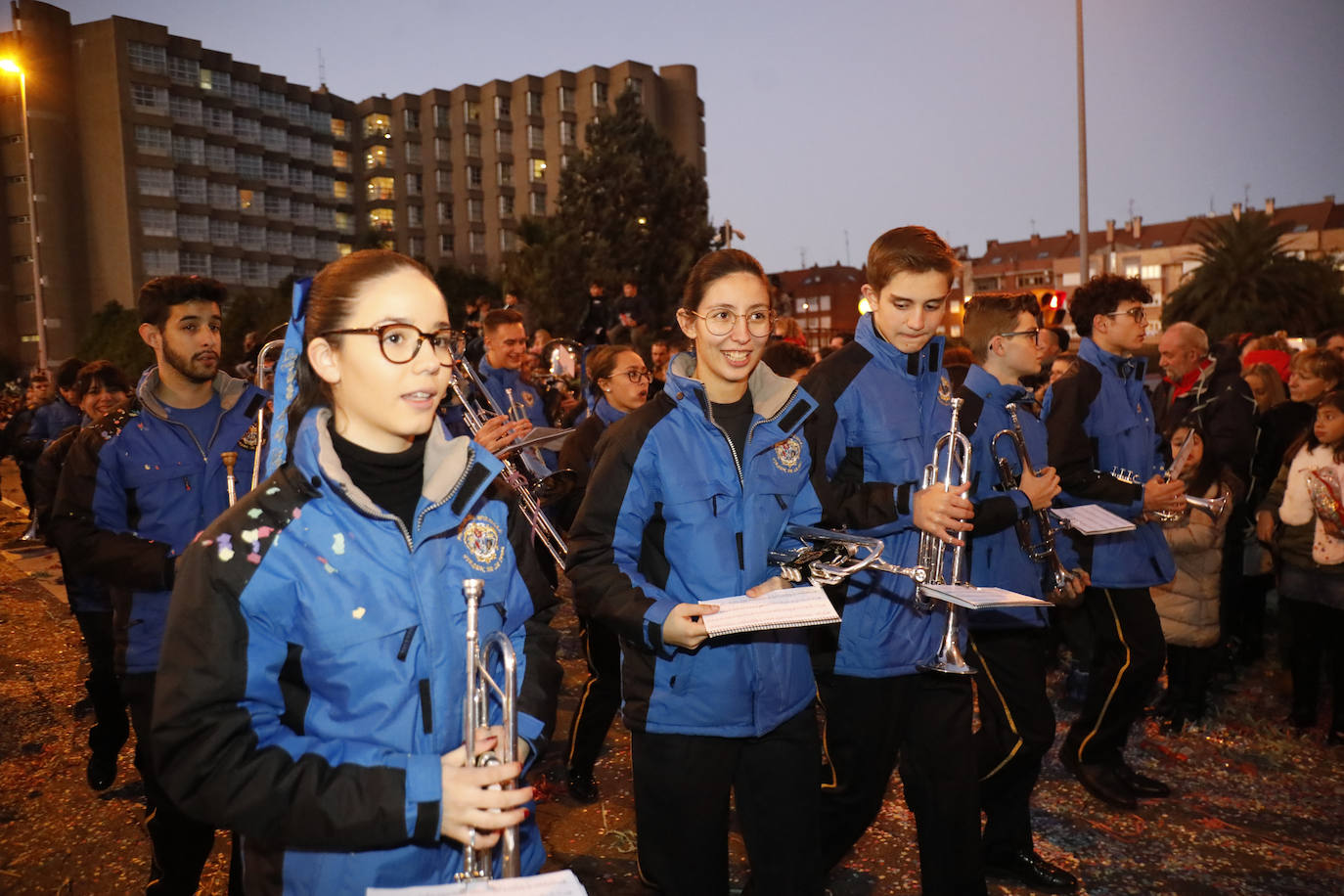 Fotos: Gijón se emociona con los Reyes Magos