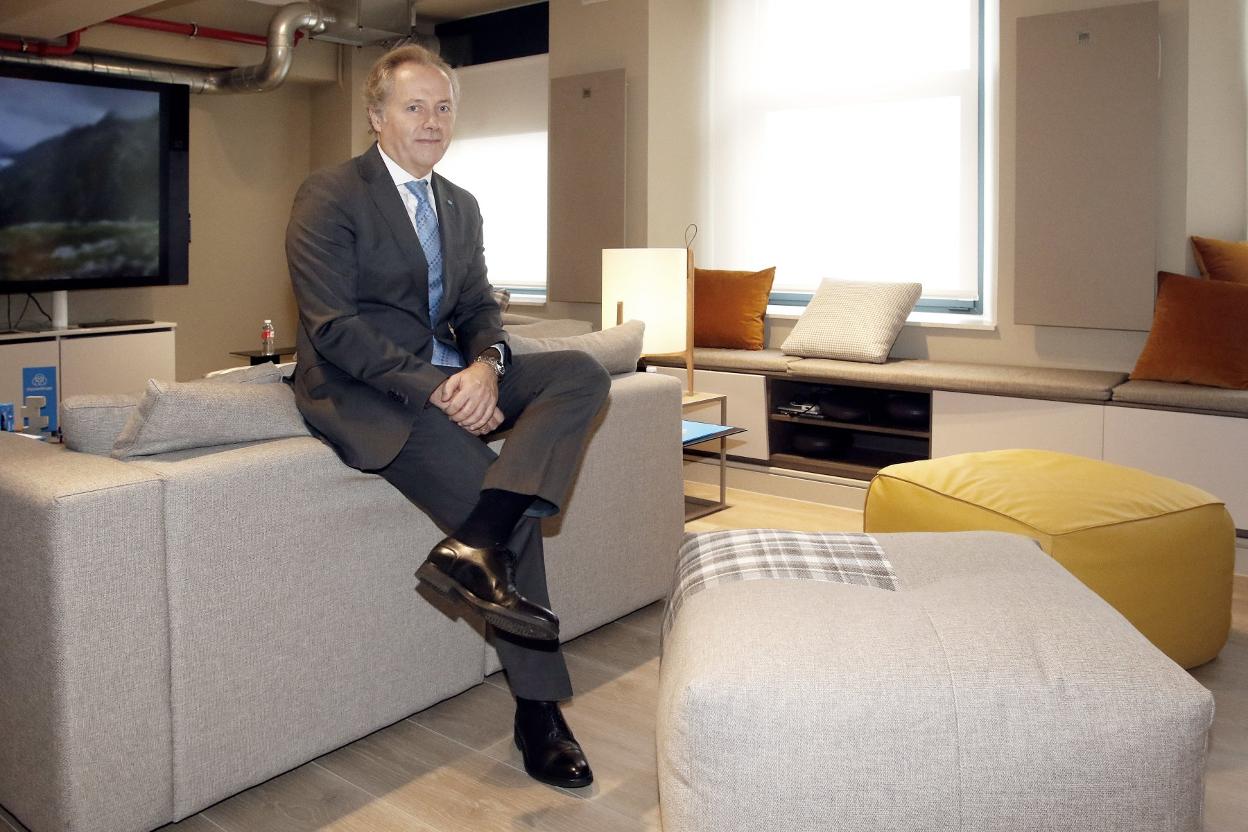 Javier Sesma, en las instalaciones del ThyssenKrupp Elevator Innovation Center que dirige. 