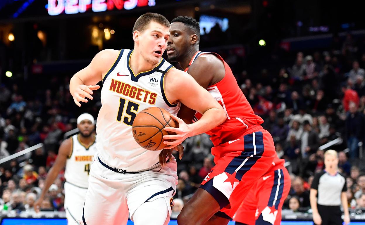 Jokic y Doncic fabrican su propia noche mágica