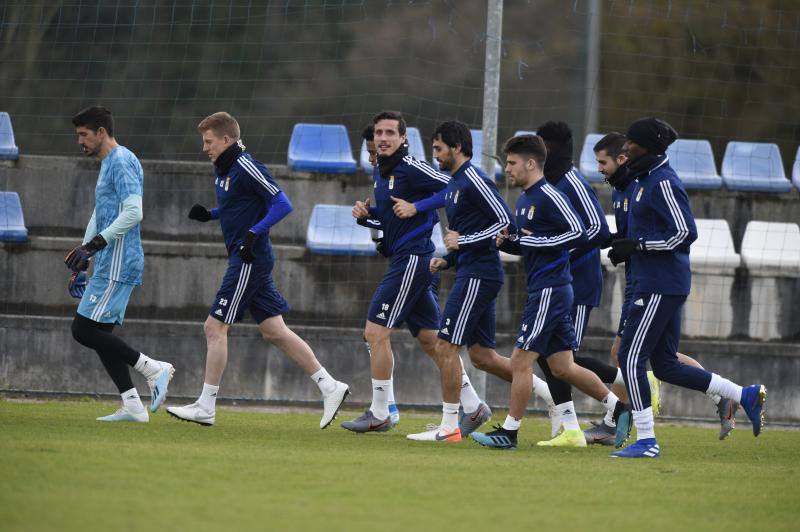 Los azules se han entrenado a las órdenes de Javi Rozada para preparar el próximo encuentro frente al Almería. 