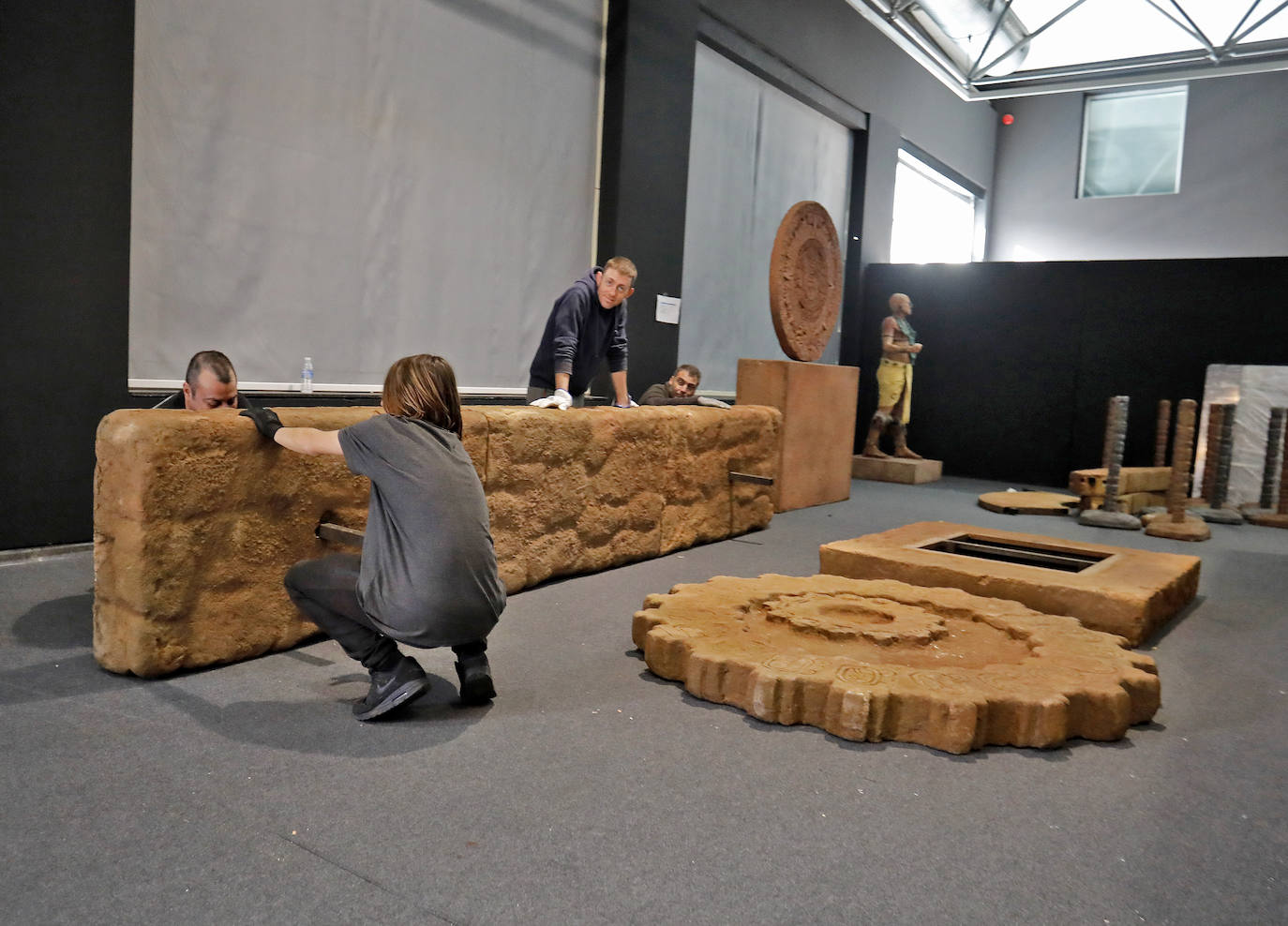 Por primera vez en Europa, llega al Recinto Ferial Luis Adaro la exposición ' Secretos Ancestrales', con maravillas de los mayas, incas y los aztecas