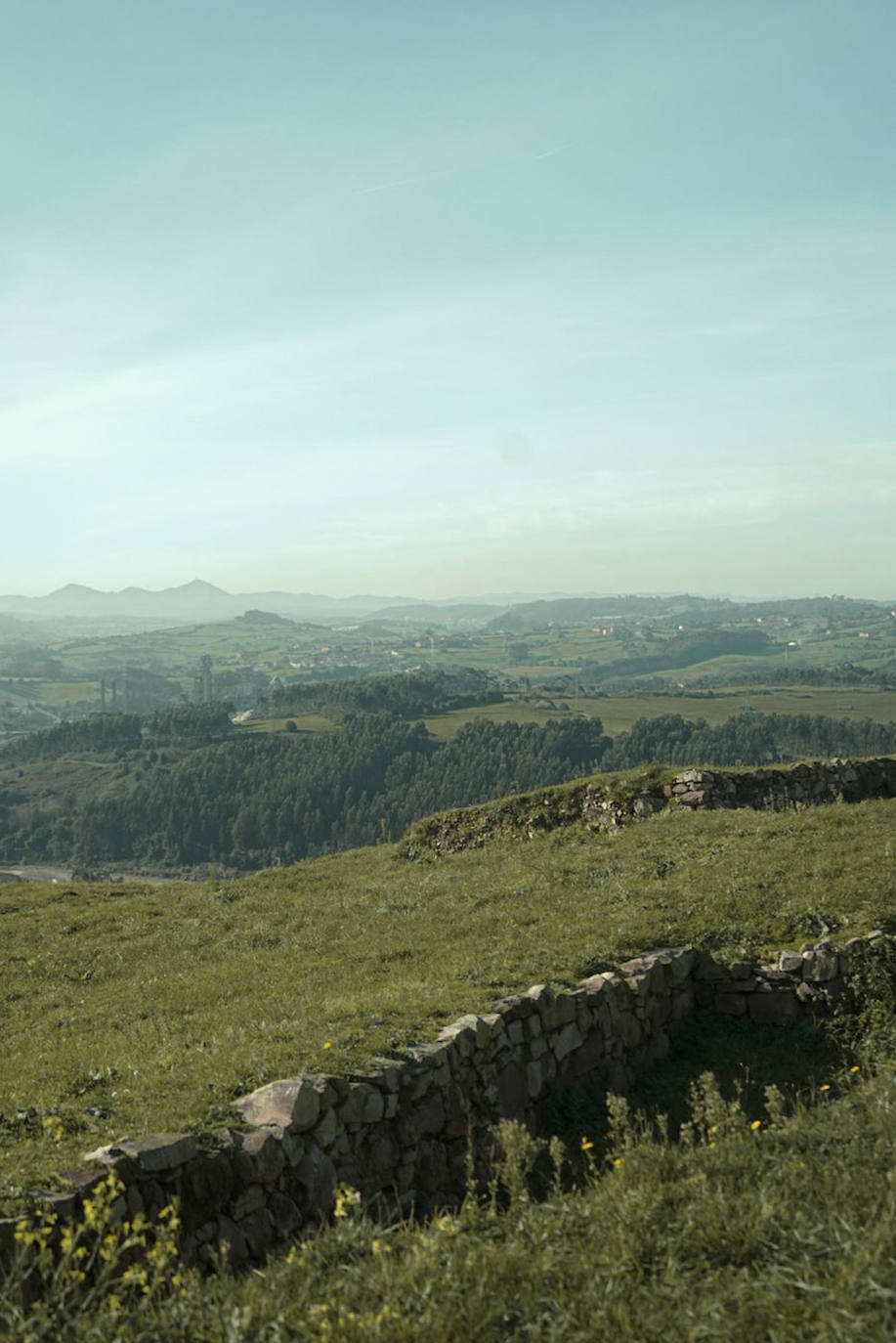 Imágenes reunidas en el concurso Arqueofoto realizado por los museos arqueológicos de Gijón con la colaboración de EL COMERCIO para difundir el patrimonio de la ciudad.