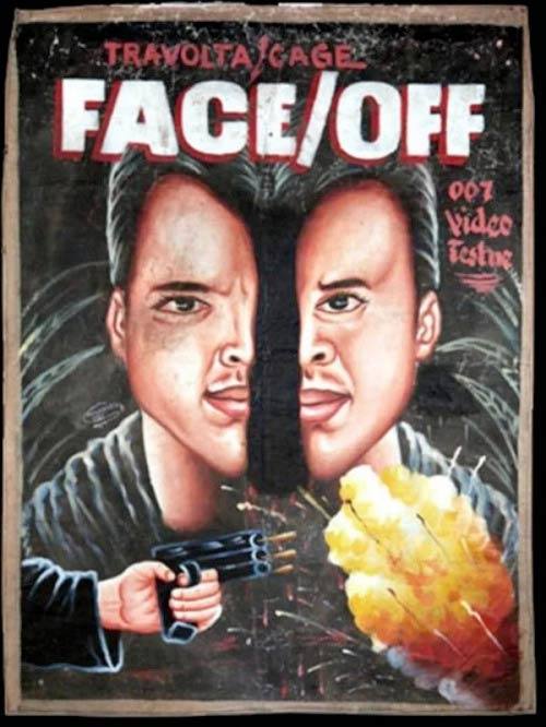 Durante las dictaduras militares africanas en los años 70 y 80, las leyes restringían la importación de grandes posters, por eso en Ghana los estuvieron haciendo a mano hasta bien entrados los años 90 y con un aire gore y extraño que no deja de sorprender