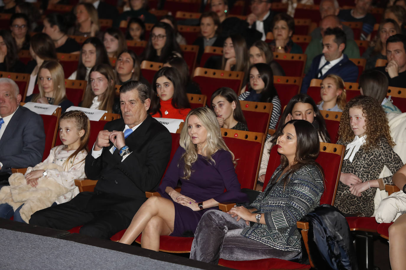 La Federación Hípica del Principado de Asturias organizó la Gala Hípica que sirvió para homenajear a los deportistas destacados en el año 2019 en el Auditorio de la Laboral Ciudad de la Cultura