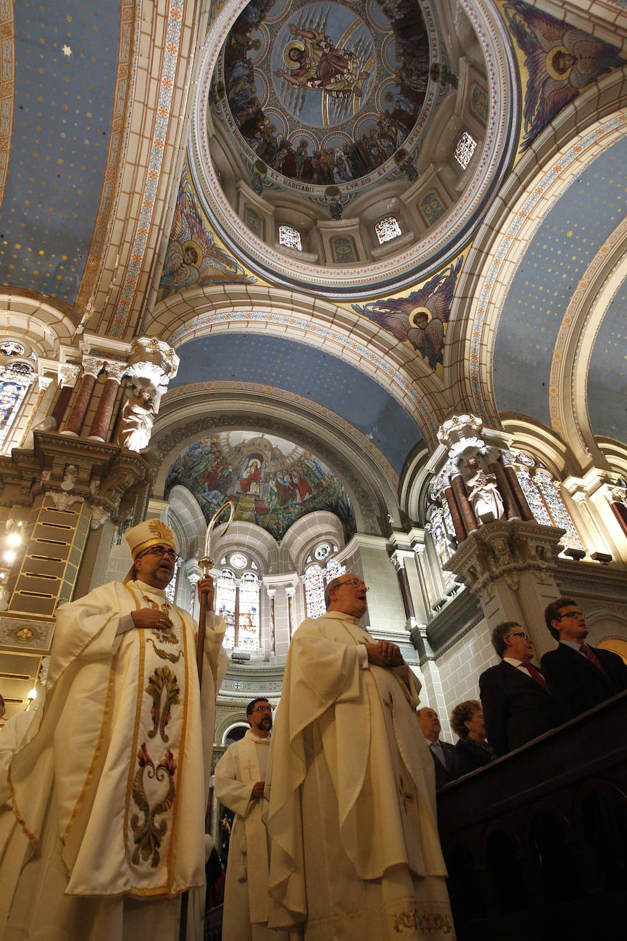 El arzobispo, en la ceremonia de celebración del nombramiento de la iglesia de San Juan El Real como basílica. 