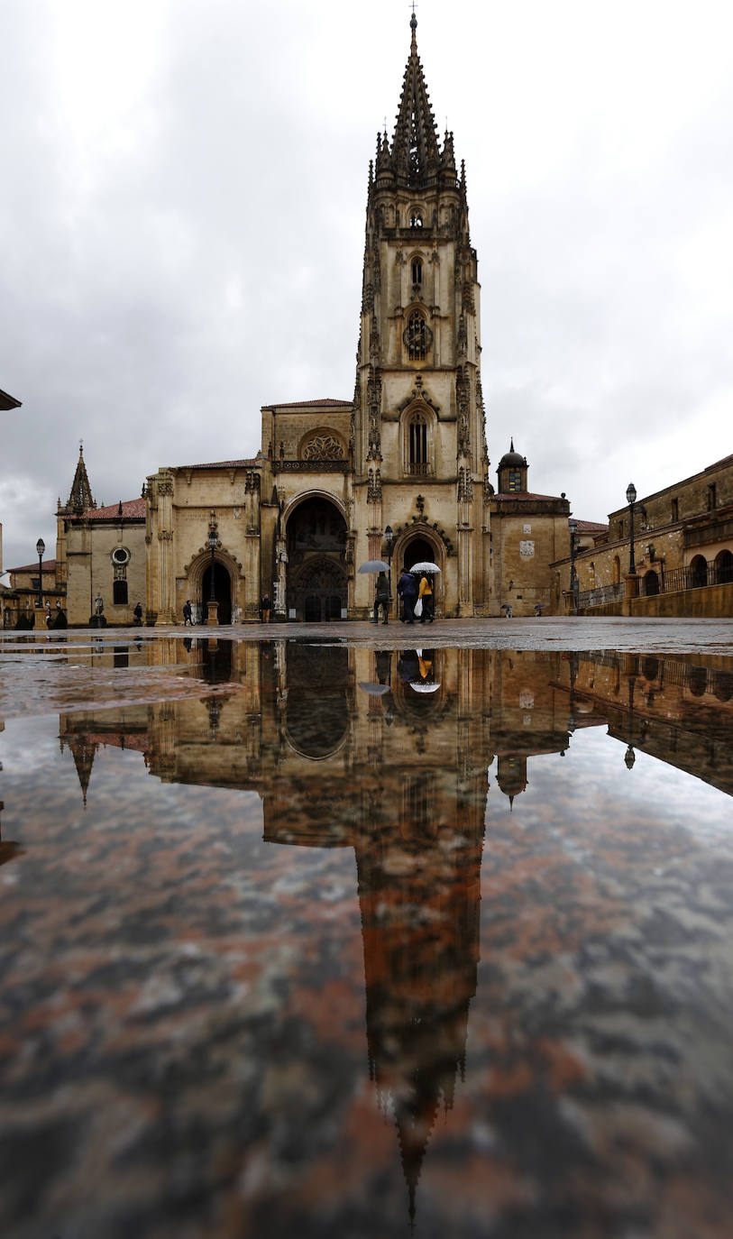 Plaza de la Catedral (Oviedo) 