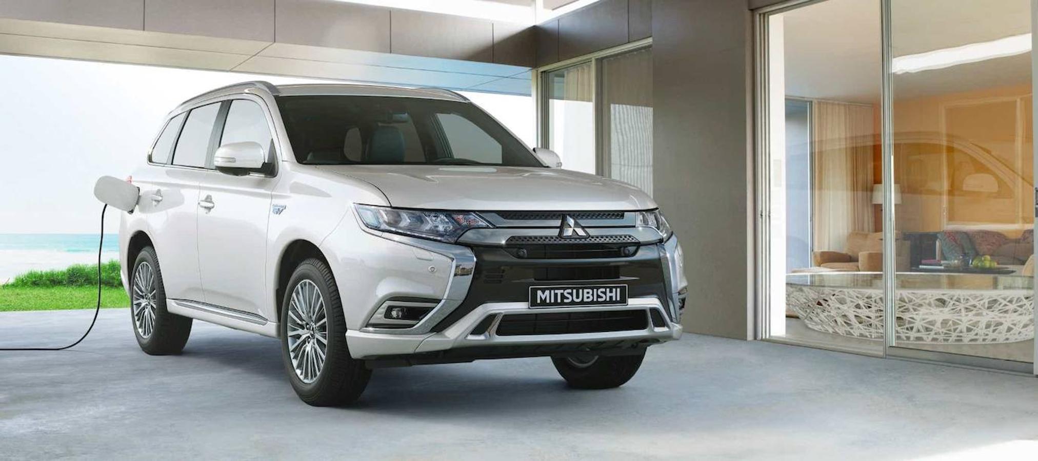 Mitsubishi Outlander: Este nuevo modelo llegará con un renovado diseño inspirado en el Mitsubishi E-YI Concept. Mantendrá, en todo caso, las claves de su reciente éxito, como su mecánica híbrida enchufable. Se espera que se presente en otoño.